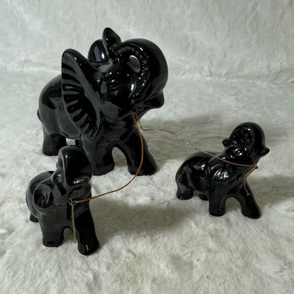 Vintage Other - Vintage Elephant Figurine Black Ceramic Mother & Babies Trunks Up Glossy MCM